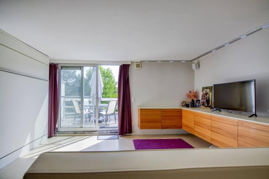 Le 44 Apartment *